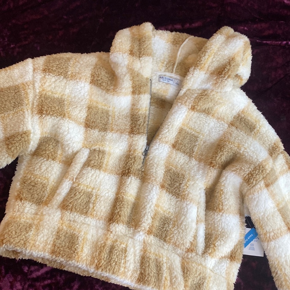 cropped sweater